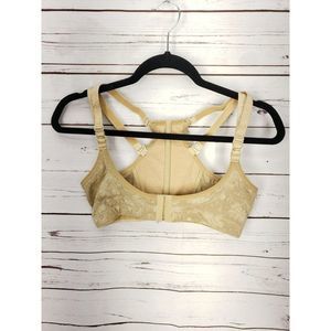 Chic Shaper Beige Tan Size Large 40/42 Hook‎ And Eye Closure Perfect Posture Bra